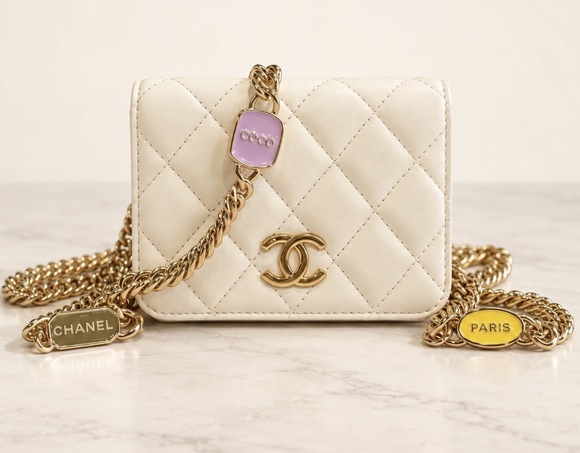 CHANEL Handbags - Chanel 22S White Quilted Lambskin Enamel Charm Clutch with Chain